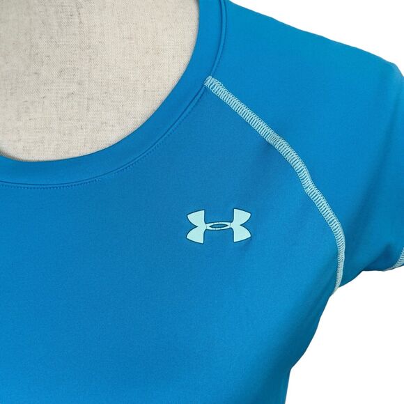 Under Armour Small Semi-Fitted Top Heat Gear Round Neck Stretch Quick Dry Womens - Picture 2 of 10